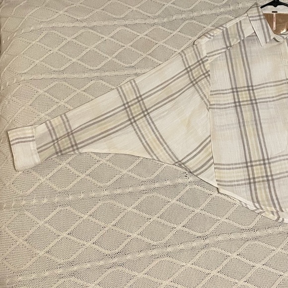 NWT Free People Oversized Button Down Stylish Shirt with Batwing Sleeves - Picture 9 of 10